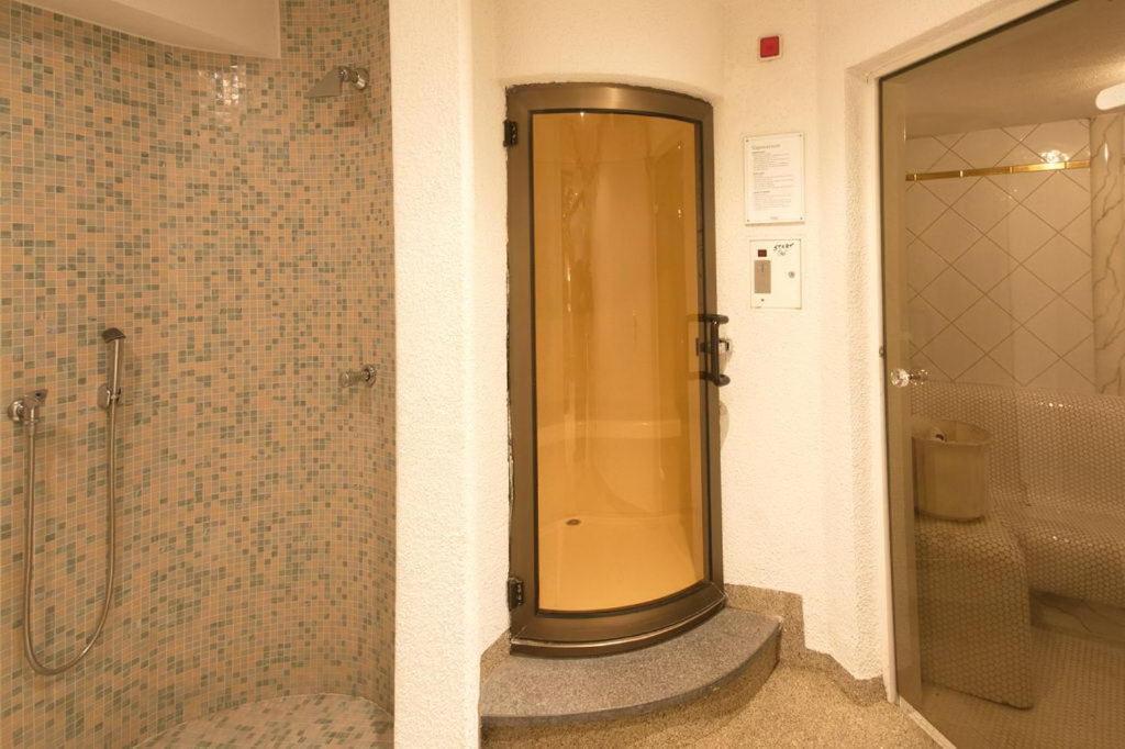 Hotel Vallechiara Moena Bagian luar foto